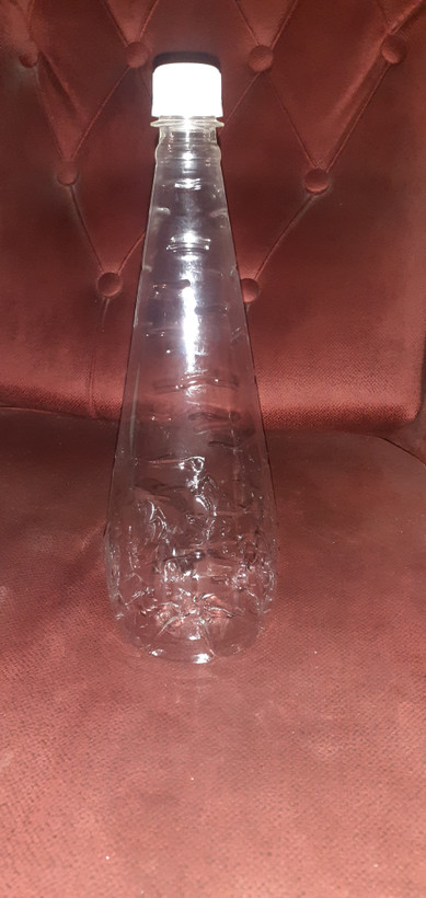 بطری پلاستیکی ۱لیتری سی سی با درب طرح هویج(بسته ۹۰ تایی)