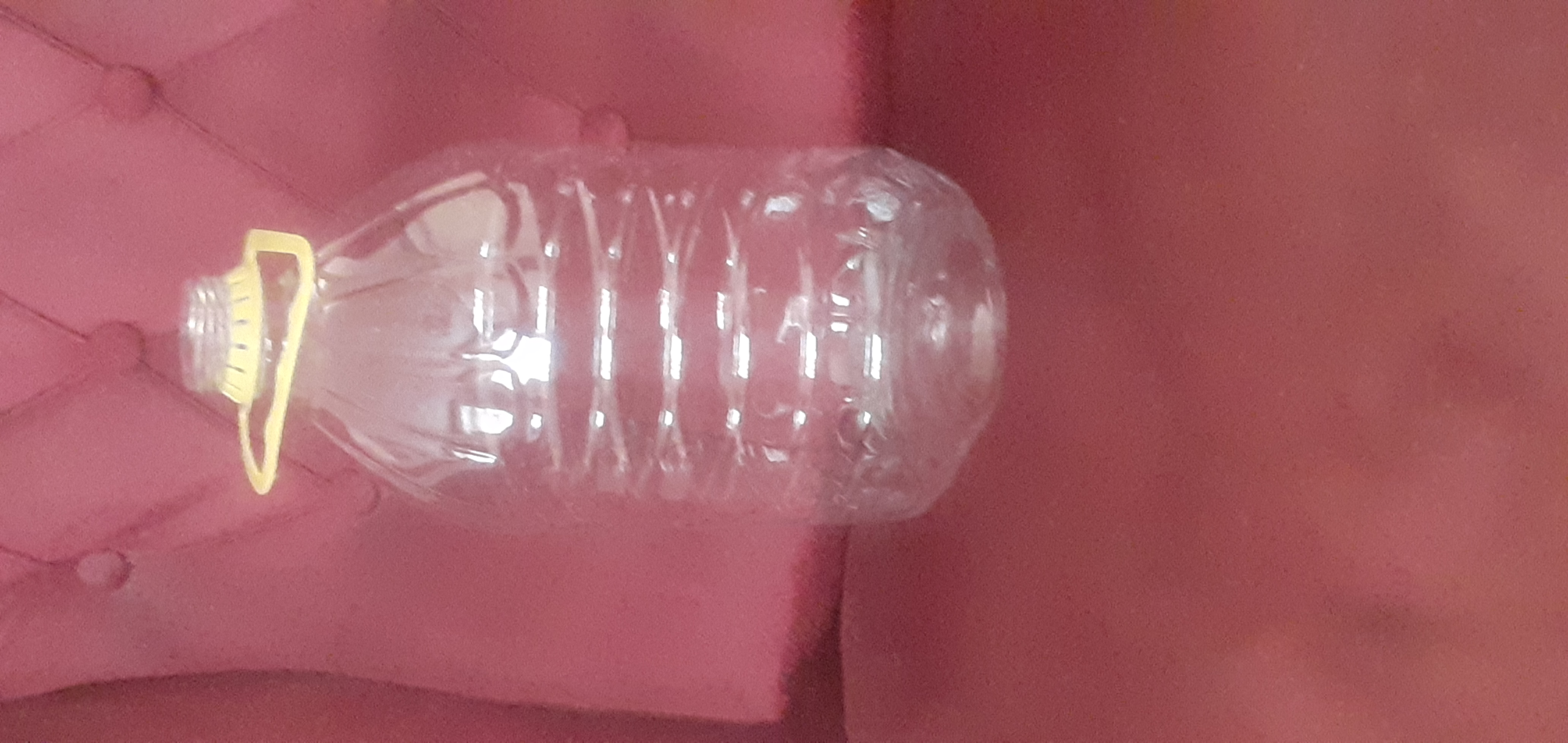 بطری  پلاستیکی۵ لیتری با درب و دسته (بسته ۲۵تایی)